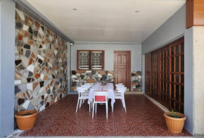 Coliving At 393 Entire House